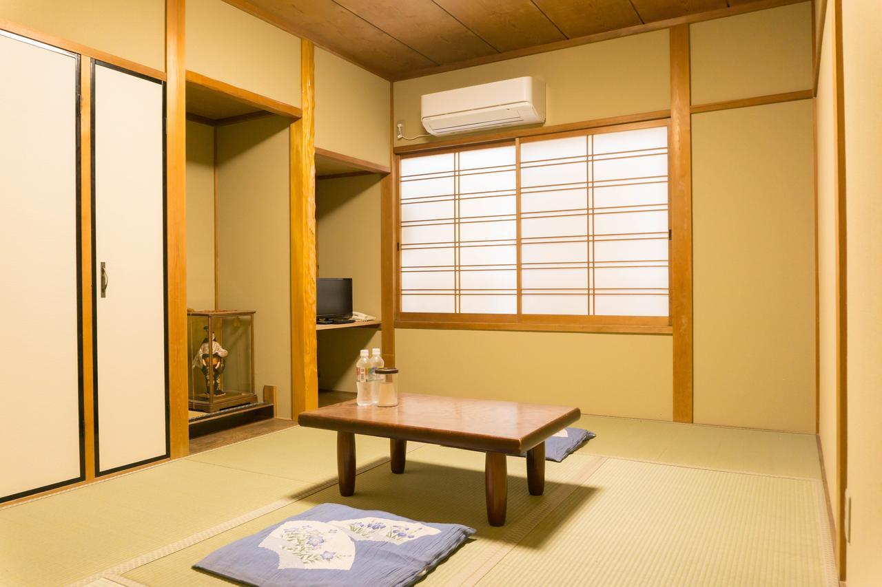 Ryokan Hinomoto Kyoto Kawaramachi Екстер'єр фото